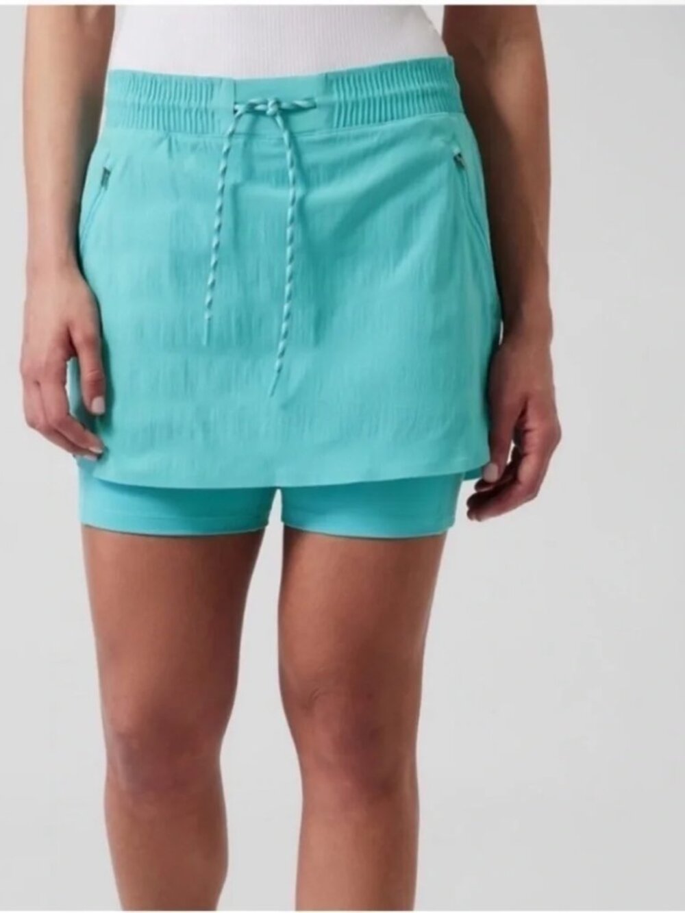 Athleta Trekkie Skort in Gulf Green